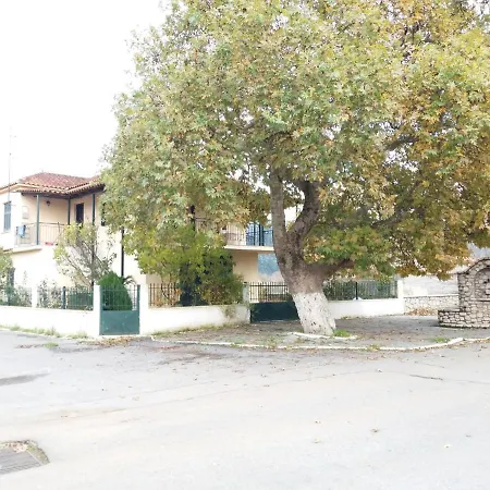Galini Apartment Tripoli Exterior photo